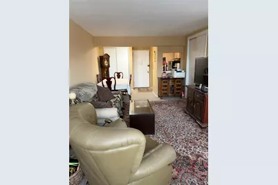 241-20 Northern Boulevard #4A, Douglaston, NY 11362 - Photo 3