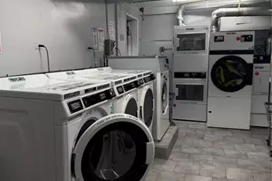 241-20 Northern Blvd, Douglaston, NY 11362 - Photo 13