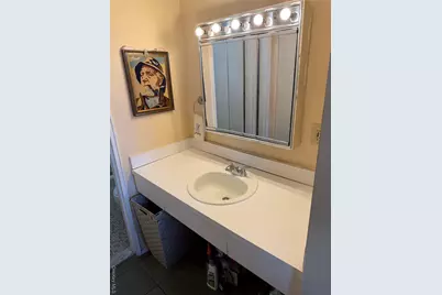 241-20 Northern Boulevard #4A, Douglaston, NY 11362 - Photo 11