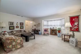 36 Wellsboro Rd, Valley Stream, NY 11580 - Photo 3