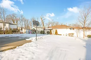 128 Park Ave, Roosevelt, NY 11575 - Photo 3