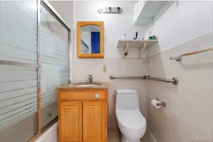 139-39 35th Ave, Flushing, NY 11354 - Photo 5