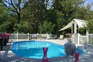 87 Soundview Dr, Port Jefferson, NY 11777 - Photo 41