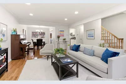 225 Willets Lane, Jericho, NY 11753 - Photo 9