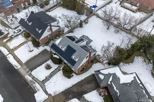 225 Willets Ln, Jericho, NY 11753 - Photo 37