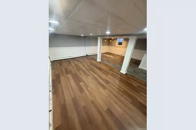 396 Chestnut Avenue, East Meadow, NY 11554 - Photo 7