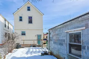 81-24 167th St, Jamaica, NY 11432 - Photo 3