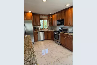 729 S 9th Street, Lindenhurst, NY 11757 - Photo 7