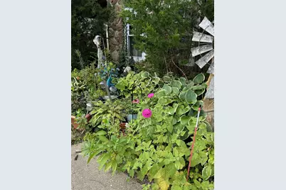 729 S 9th Street, Lindenhurst, NY 11757 - Photo 15