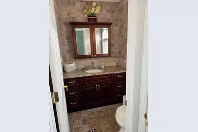 729 S 9th Street, Lindenhurst, NY 11757 - Photo 11