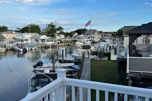 729 S 9th St, Lindenhurst, NY 11757 - Photo 3