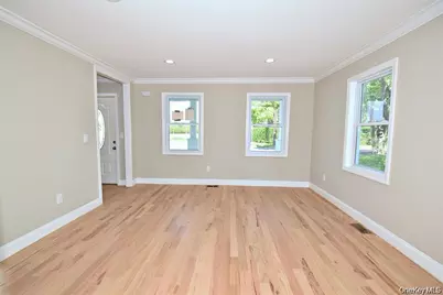 7600 Main Road, East Marion, NY 11939 - Photo 27