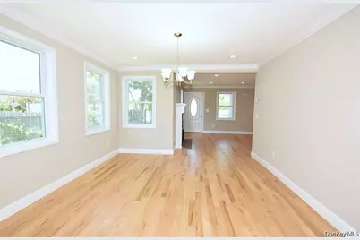 7600 Main Road, East Marion, NY 11939 - Photo 23