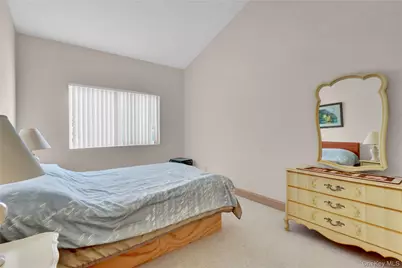 49 Dolphin Lane E, Copiague, NY 11726 - Photo 29