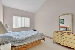 49 Dolphin Ln E, Copiague, NY 11726 - Photo 29
