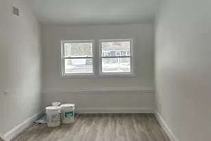 70 Crestwood Dr, Shirley, NY 11967 - Photo 9