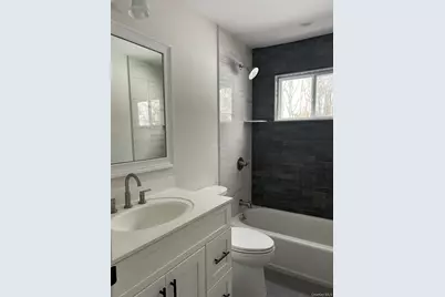 70 Crestwood Drive, Shirley, NY 11967 - Photo 15