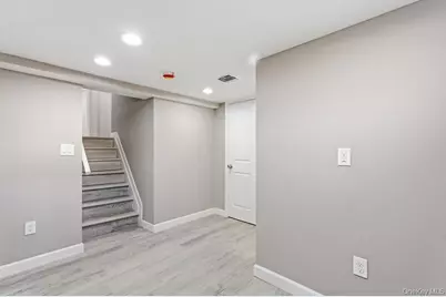 149 Delaware Avenue, Bay Shore, NY 11706 - Photo 13