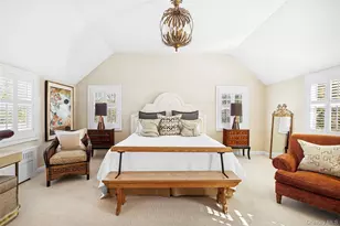 39 Barkers Point Rd, Sands Point, NY 11050 - Photo 17