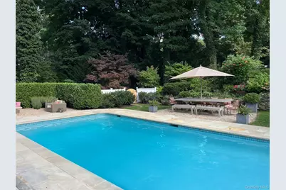 39 Barkers Point Road, Sands Point, NY 11050 - Photo 35