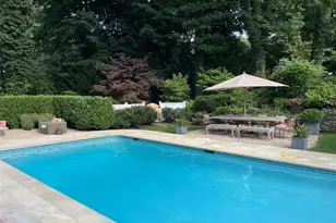 39 Barkers Point Rd, Sands Point, NY 11050 - Photo 35