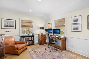 39 Barkers Point Rd, Sands Point, NY 11050 - Photo 23