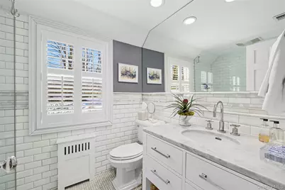 39 Barkers Point Road, Sands Point, NY 11050 - Photo 21