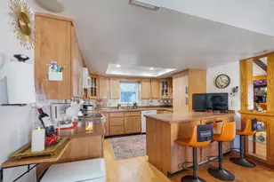 4 Lambros Dr, Monroe, NY 10950 - Photo 9