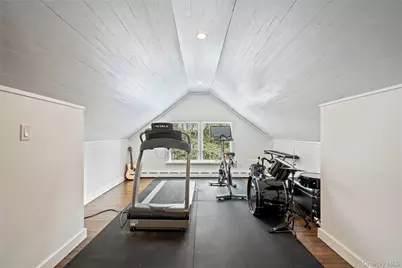 19 Frost Creek Drive, Lattingtown, NY 11560 - Photo 29