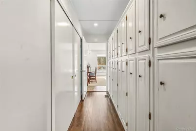 19 Frost Creek Drive, Locust Valley, NY 11560 - Photo 9