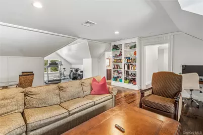 19 Frost Creek Drive, Locust Valley, NY 11560 - Photo 31