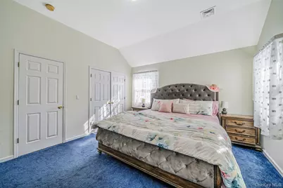 10 Ashley Loop, Northport, NY 11768 - Photo 37