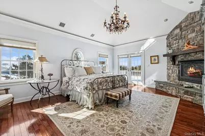 23 Meadow Lane, Westhampton Beach, NY 11978 - Photo 21