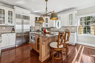 23 Meadow Ln, Westhampton Beach, NY 11978 - Photo 9