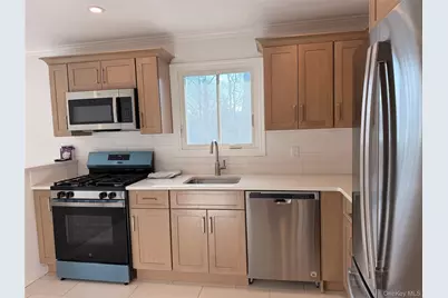 4 Walnut Street #A11, Rye, NY 10580 - Photo 3