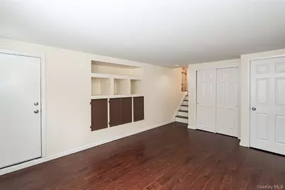 [Address not provided], Syosset, NY 11791 - Photo 27