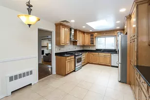 [Address not provided], Syosset, NY 11791 - Photo 11