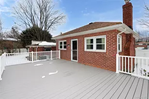 [Address not provided], Syosset, NY 11791 - Photo 37