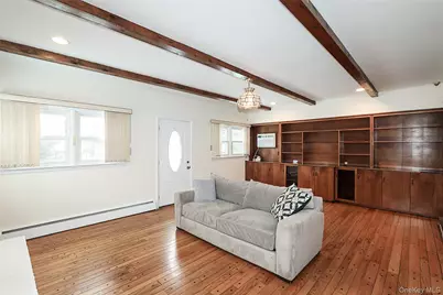 [Address not provided], Syosset, NY 11791 - Photo 15