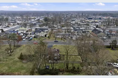 [Address not provided], Patchogue, NY 11772 - Photo 25