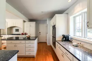 5 Point Pl, Hyde Park, NY 12538 - Photo 9