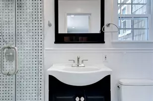 107 Hayes St, Garden City, NY 11530 - Photo 15