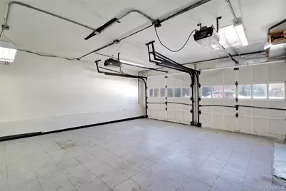 107 Hayes Street, Garden City, NY 11530 - Photo 27