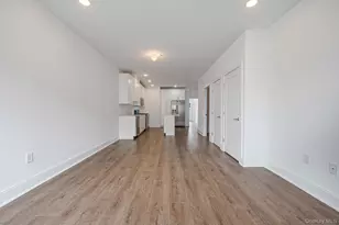 506 Emanuel Wy, East Meadow, NY 11554 - Photo 9