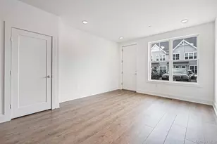 506 Emanuel Wy, East Meadow, NY 11554 - Photo 5