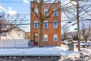 2932 Baisley Ave, Bronx, NY 10461 - Photo 1