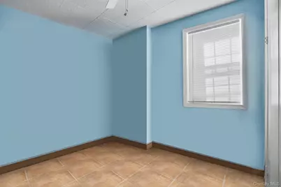 2932 Baisley Avenue, Bronx, NY 10461 - Photo 19