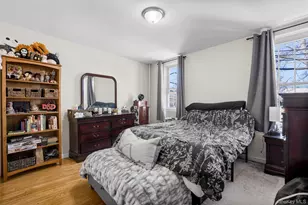 2932 Baisley Ave, Bronx, NY 10461 - Photo 11