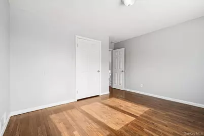 17 Laurie Road, Brentwood, NY 11717 - Photo 27