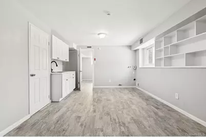 17 Laurie Road, Brentwood, NY 11717 - Photo 11